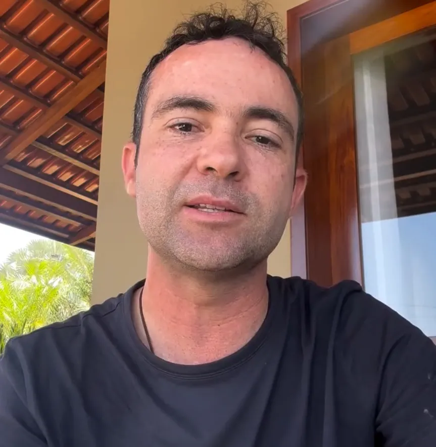 Prefeito eleito de Brumado, Fabrício Abrantes, agradece apoio dos eleitores nas redes sociais