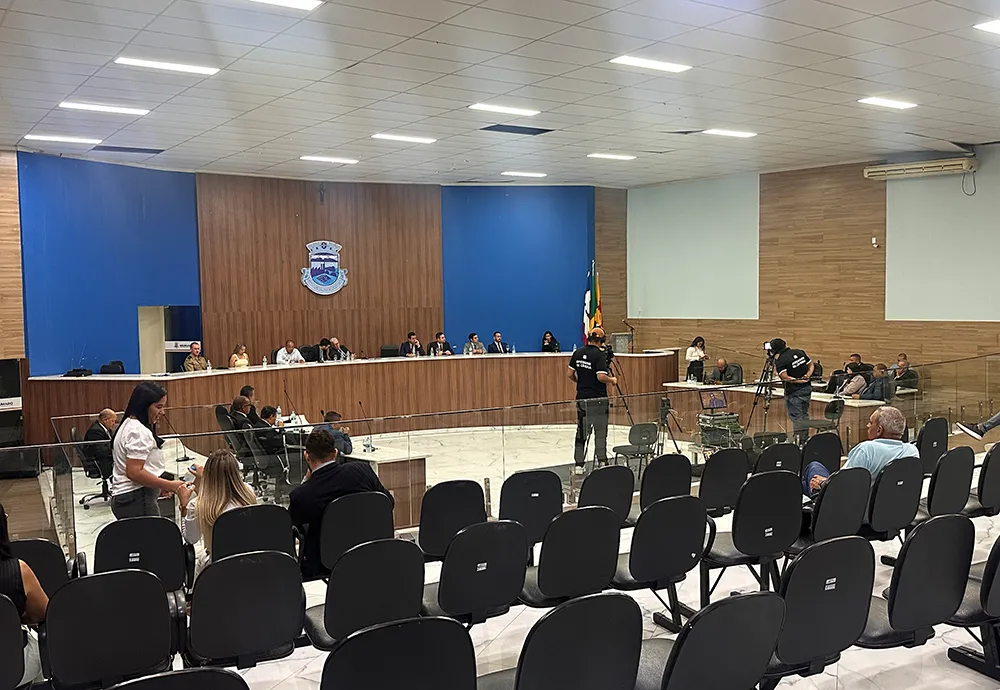 Rubens Araújo destaca união e responsabilidade na reabertura do ano legislativo em Brumado
