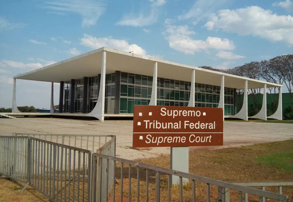 Dias Toffoli arquiva investigações contra Bolsonaro