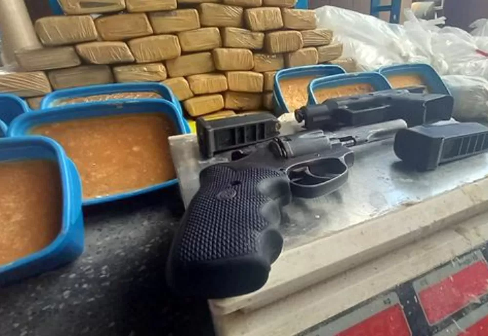 Jequié: Valor estimado de droga apreendida em laboratório chega a R$ 1 milhão