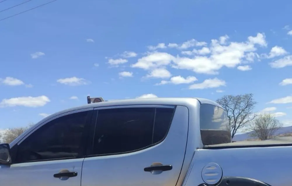 Polícia Rodoviária Estadual apreende veículo com restrição de circulação, em Brumado 