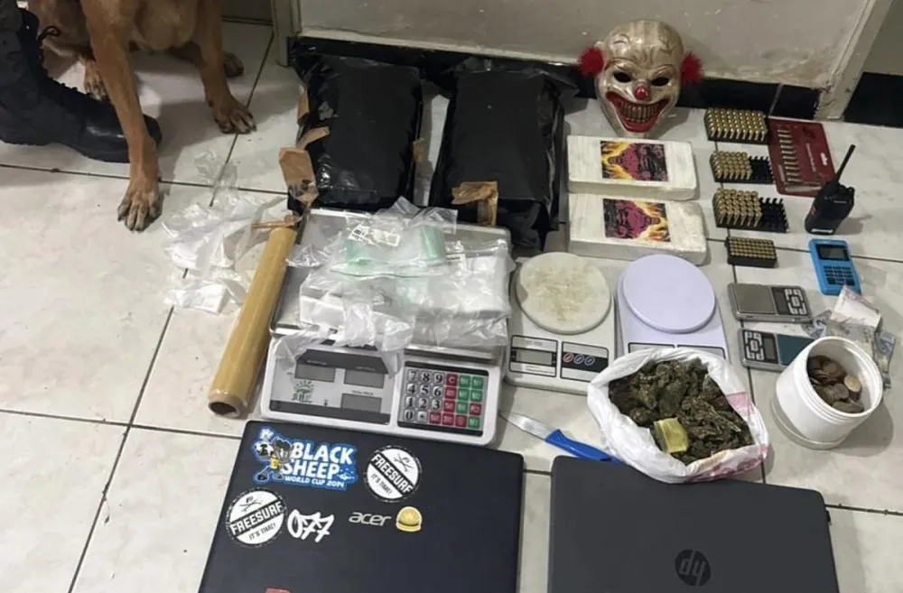 CIPE Sudoeste apreende mais de 4 kg de drogas e munições em Vitória da Conquista