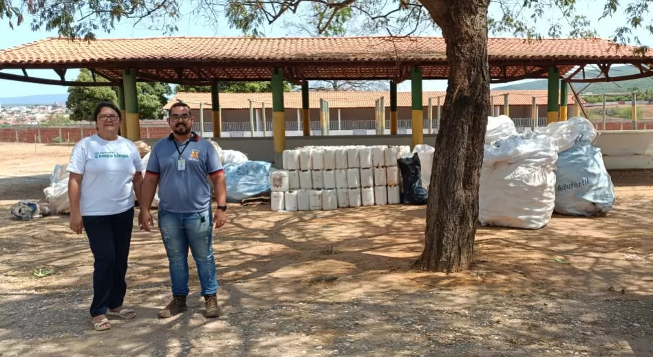 Brumado arrecadou meia tonelada de embalagens de agrotóxico, em campanha de recebimento itinerante