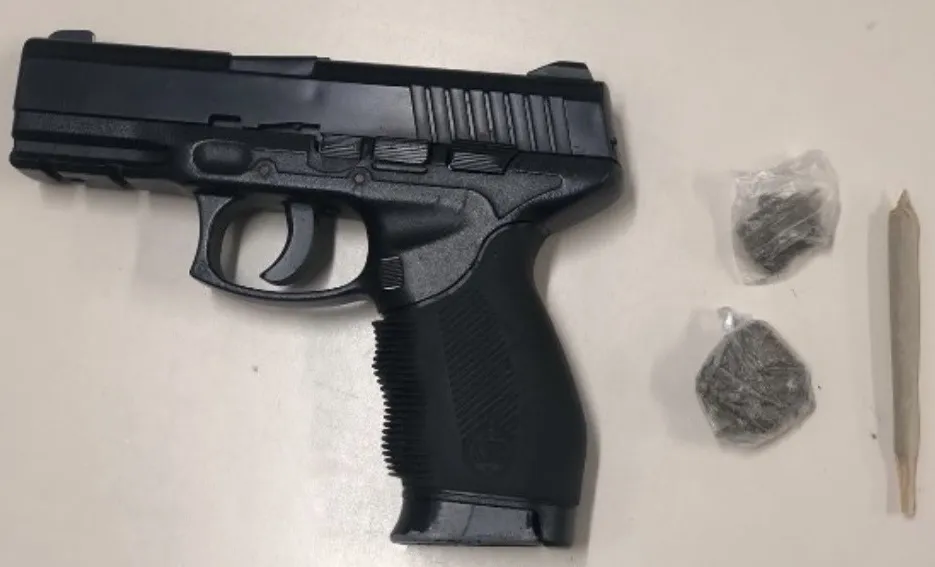 Polícia Militar apreende simulacro de arma de fogo em Caetité