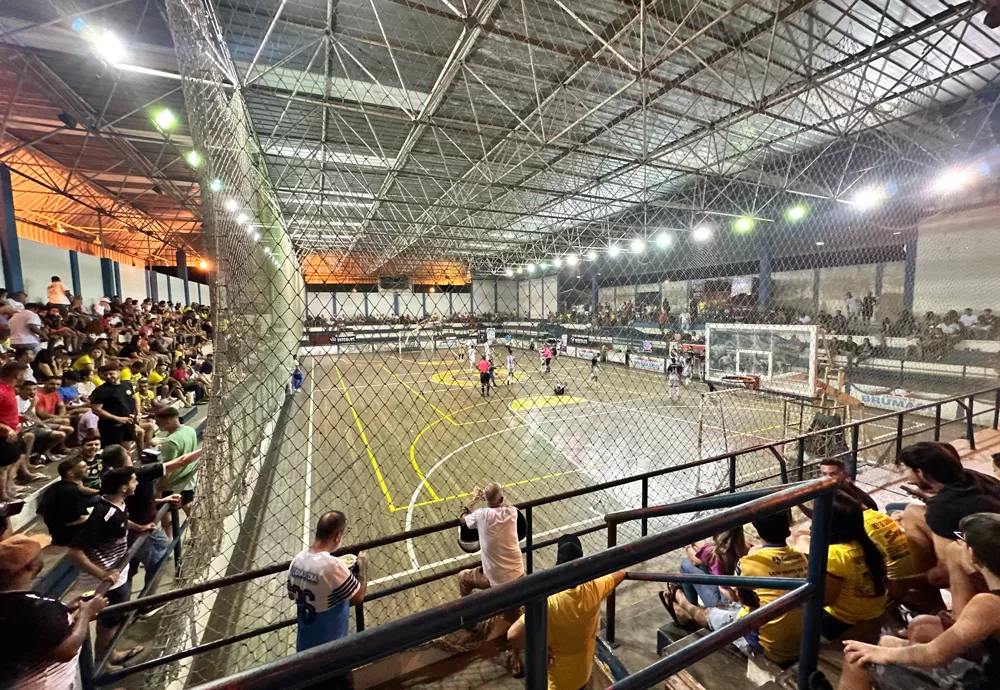 Copa Brahma de Futsal agita o Ginásio de Esportes Antônio Alves Ribeiro na 3ª rodada