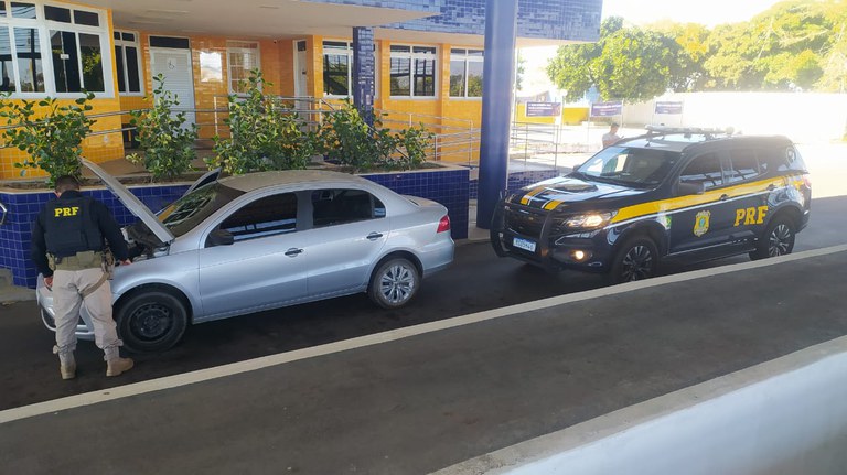 PRF na Bahia recupera 6 veículos durante final de semana