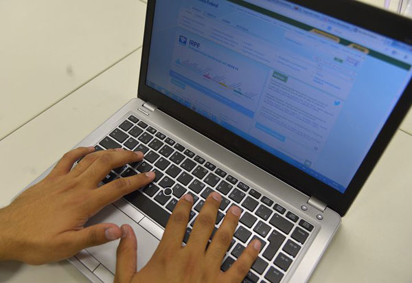 Receita libera primeiro lote de restituição do Imposto de Renda 2018