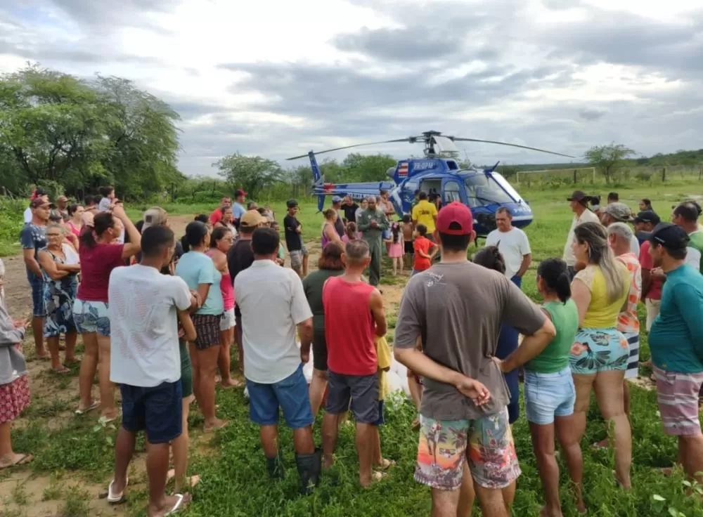 Estado monitora regiões afetadas pela chuva e envia equipes de apoio aos municípios