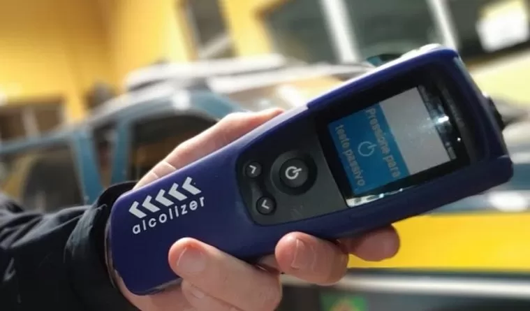 Após fugir de local de acidente sem prestar socorro às vítimas, condutor embriagado é detido pela PRF em Vitória da Conquista