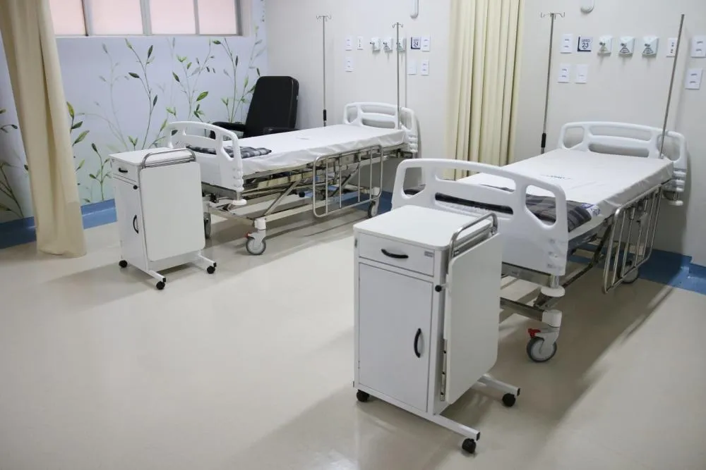 Entrega de 30 leitos no Hospital Geral de Guanambi amplia capacidade de atendimento na unidade