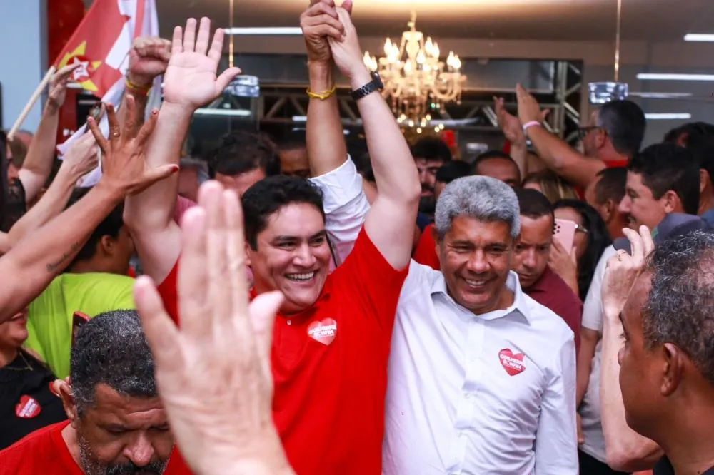 Guilherme Bonfim lança candidatura à Prefeitura de Brumado em Grande Convenção Política