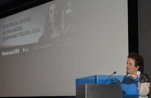 Governo lança campanha 'Violência contra as mulheres - eu ligo'