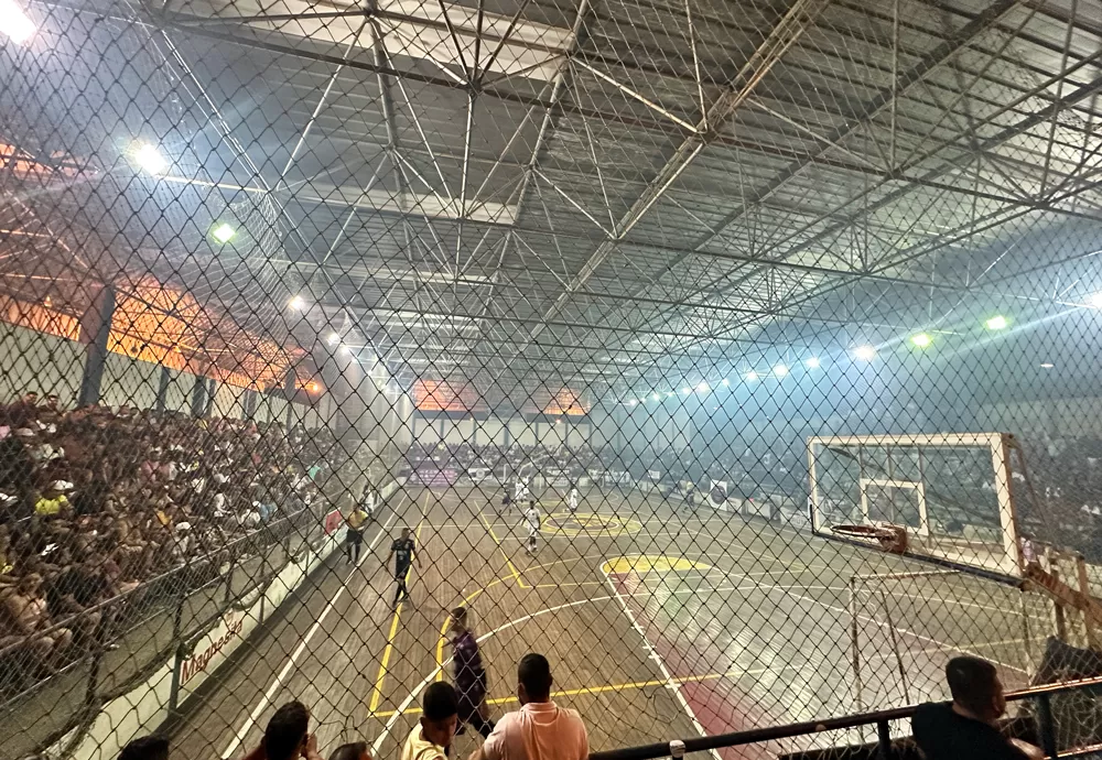 Brumado : Laricas derrota Barra de Cimento e garante vaga na final da Copa Brahma de Futsal