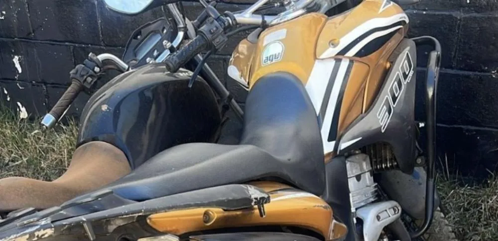 Polícia Militar prende assaltantes e recupera motocicleta roubada em Caetité