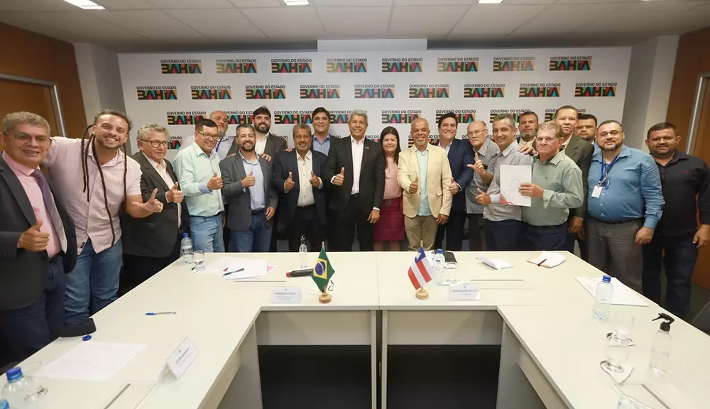 Jerônimo Rodrigues reúne lideranças regionais de Brumado para apresentar balanço de ações e discutir cenários políticos