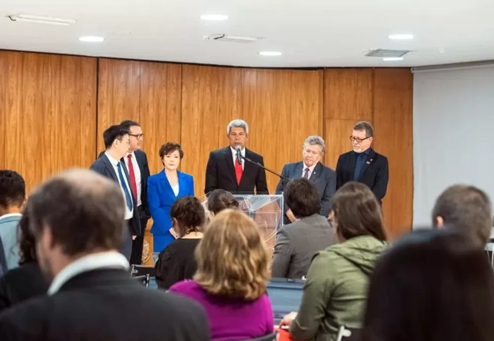 Governador Jerônimo Rodrigues confirma anúncio de instalação de fábrica da BYD em Camaçari