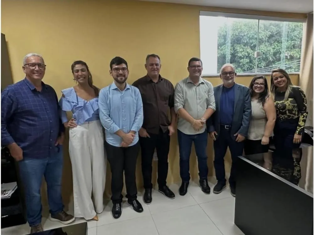 Vereadores de Brumado visitam CER Barra para conhecer serviço especializado para crianças neurodivergentes atendidas pelo SUS