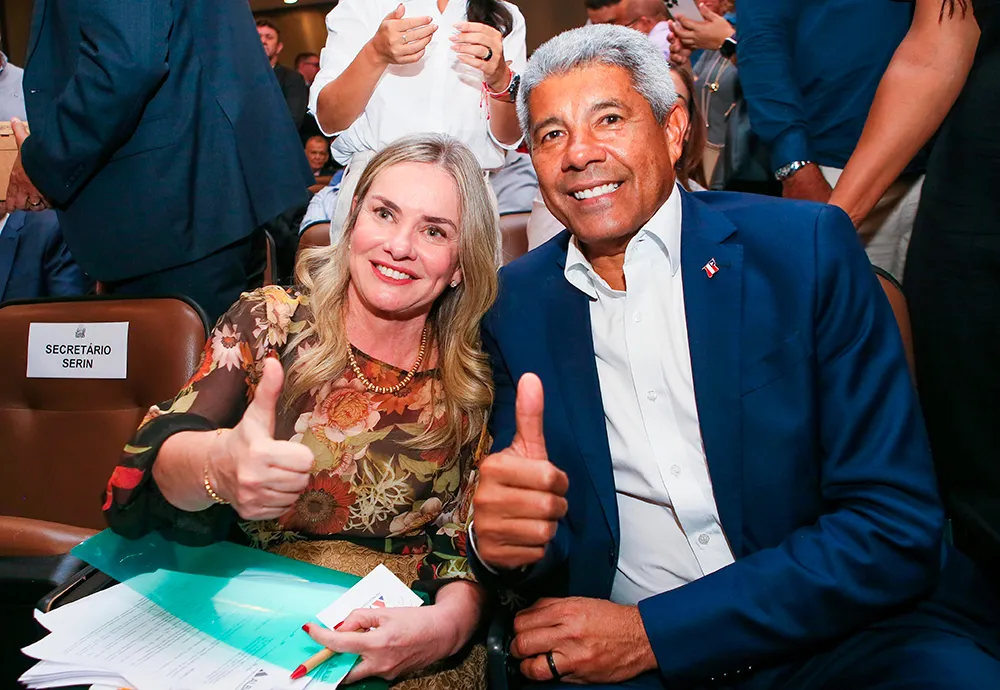 Governador atende solicitações de Ivana Bastos para sete municípios de Chapada Diamantina