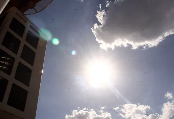  Nova onda de calor antecipa a primavera no Brasil