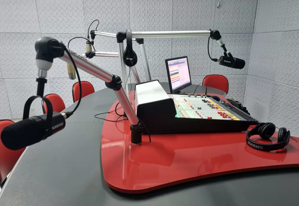 Rádio Câmara de Brumado recebe licença definitiva de funcionamento