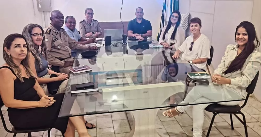 Autoridades se reúnem para fortalecer a proteção de crianças e adolescentes em Brumado