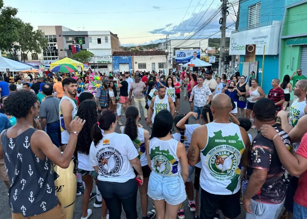 Brumado celebra o Carnaval com muita alegria e diversão
