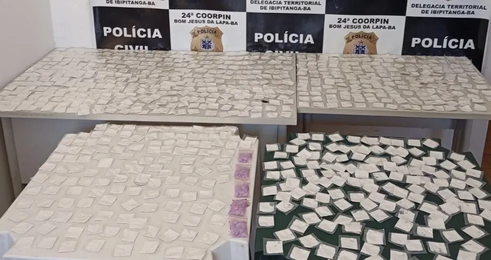 Ibipitanga: PM apreende cocaína e LSD em bagageiro de ônibus