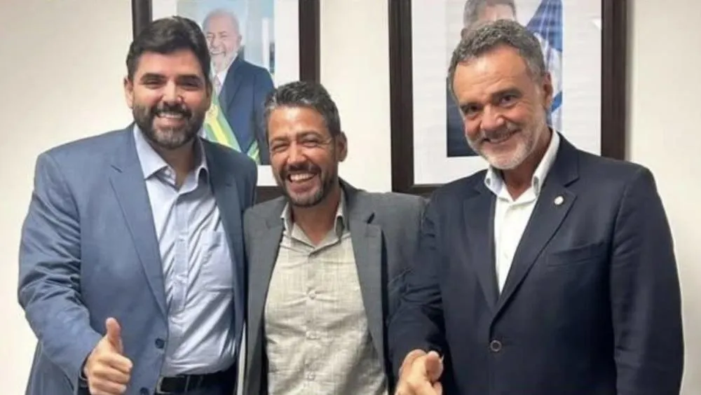 Secretário Agno Meira busca melhorias no abastecimento de água para comunidades de Brumado