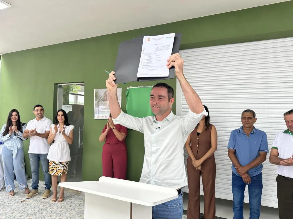 Prefeito Fabrício Abrantes anuncia inclusão de Brumado no programa nacional que garante 800 alimentações gratuitas diárias