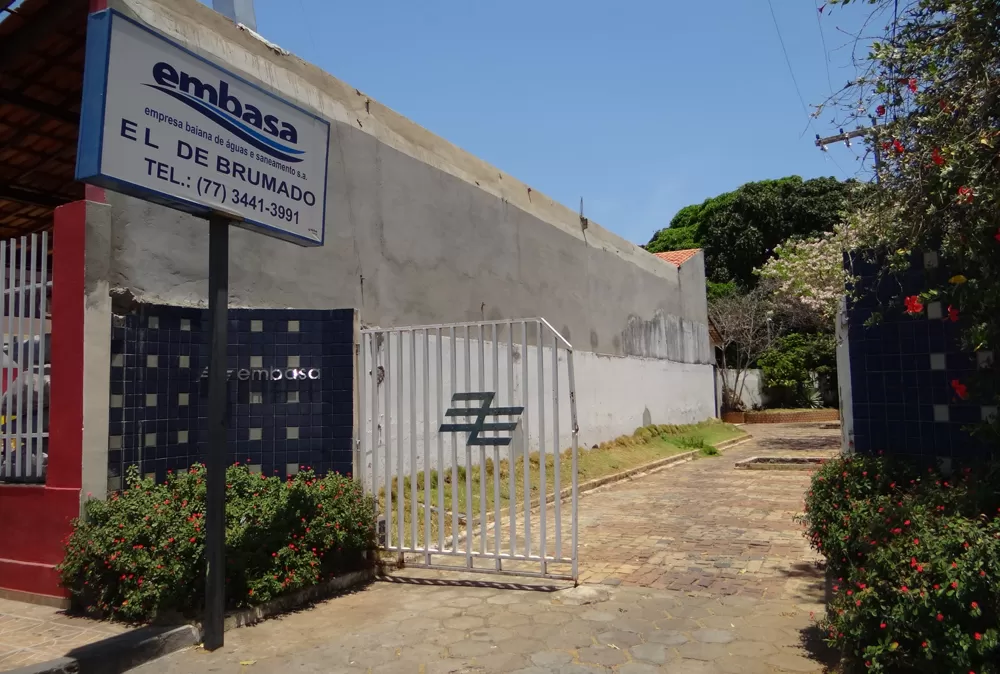 Abastecimento de água será interrompido em bairros de Brumado durante obra de pavimentação 