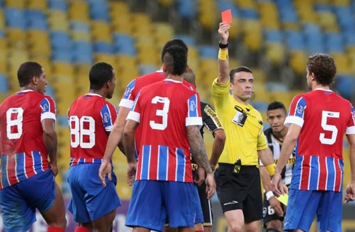 Associação Nacional dos Árbitros ameaça parar o Brasileiro