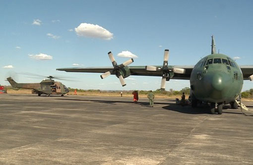 Aeronaves da FAB reforçam combate a incêndio na Chapada Diamantina