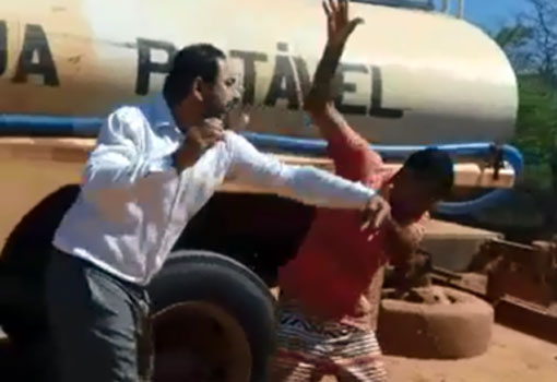 Presidente da Câmara de Rio do Antônio e pipeiro se agridem verbal e fisicamente durante discussão por abastecimento de água