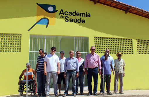 Prefeito Aguiberto visita obras no Bairro Dr. Juracy na manhã desta terça-feira (22)