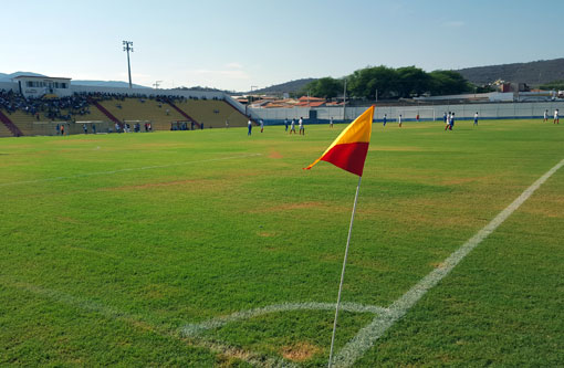 Intermunicipal: Árbitro de Coaraci apita Brumado x Luís Eduardo Magalhães