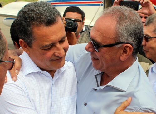 Prefeito Aguiberto reforça aliança com Rui Costa em visita do governador a Brumado 