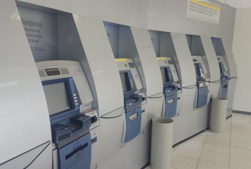 Falta de dinheiro nos caixas eletrônicos do Banco do Brasil de Brumado gera revolta nos clientes