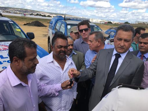 Brumado recebe viaturas do governo do Estado 