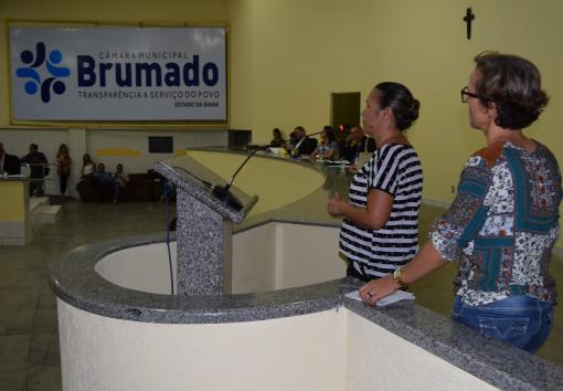 Brumado: APLB faz uso da tribuna livre da câmara para manifestação contra a PEC 28 