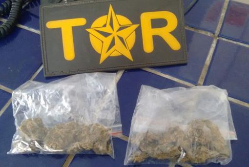Brumado: TOR da Polícia Rodoviária Estadual detém condutor de veículo com substância semelhante a maconha