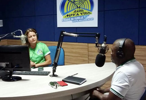 Brumado: Instrutor Chefe do Tiro de Guerra responde dúvidas sobre alistamento militar durante programa de rádio