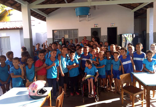 Brumado: equipe da UBS Wilson Tibo orienta e fornece remédios para o programa da Geo-Helmintíase na Escola Municipal Suzana Guimarães