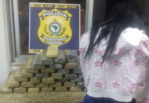 Traficante é detida pela PRF em Vitória da Conquista com 30 kg de maconha 