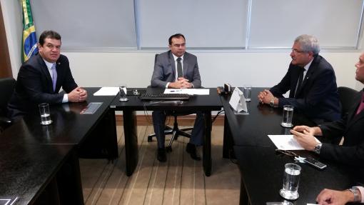 Deputado Marquinho Viana busca benefícios para os municípios que representa em Brasília