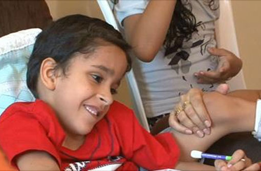 Riacho de Santana: Gêmeo siamês separado do irmão já frequenta a escola