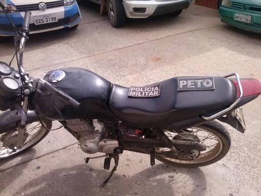 Brumado: Polícia aprende moto com chassi suprimido 
