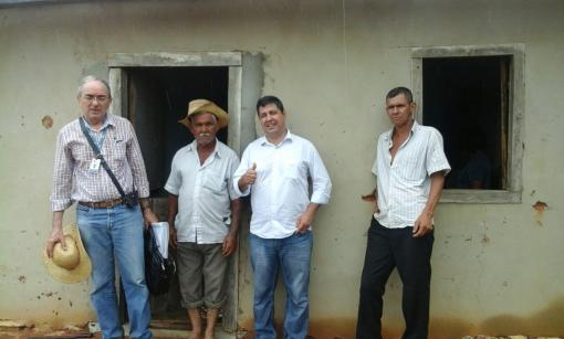 Brumado: Vereador Agno Meira visita comunidade onde será instalado sistema simplificado de abastecimento de água 