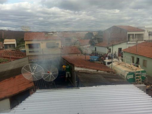 Brumado: Homem ateia fogo em Bíblia e provoca incêndio em casa