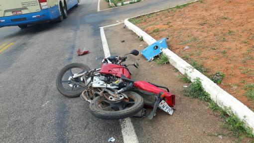 Rio de Contas: homem morre após colidir motocicleta contra ônibus da Novo Horizonte