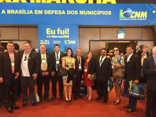 Vereadores brumadenses estão participando da XX Marcha a Brasília em Defesa dos Municípios
